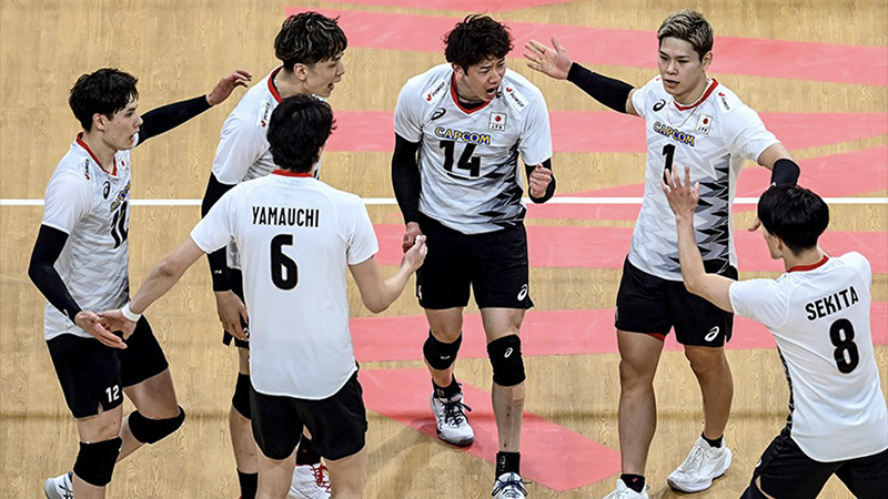 Milletler Ligi’nde, Japonya ve Polonya yarı finalde